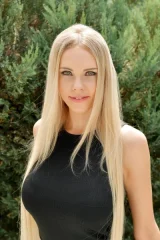 Florane Russell
