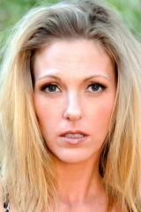 Roxanne Hall