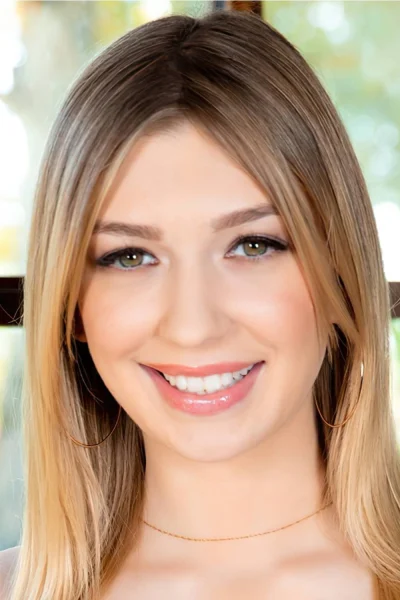 Mackenzie Moss